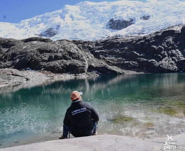 Conquer Ausangate in 3D/2N: a challenging trek with unique landscapes, natural hot springs, and ancient culture.