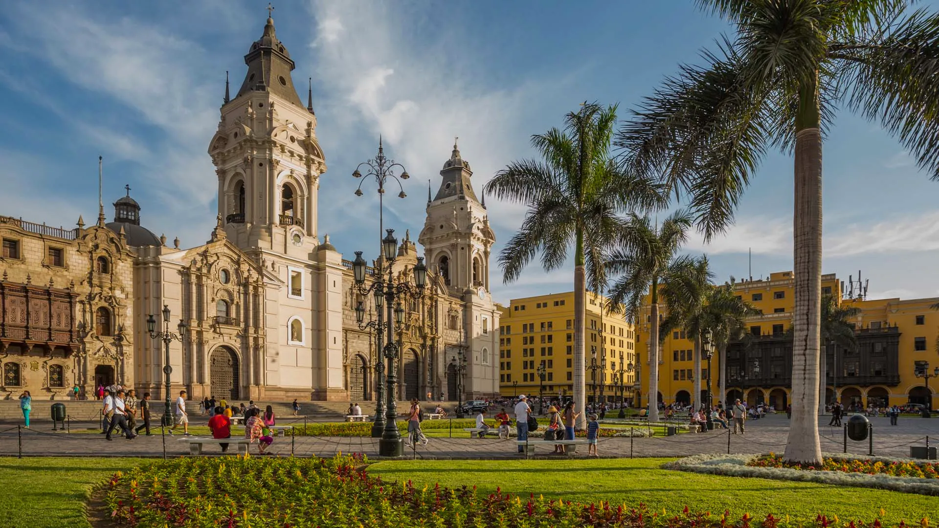City Tour Lima — Mediodía de Historia, Cultura y Encanto Costero - XTravel Perú