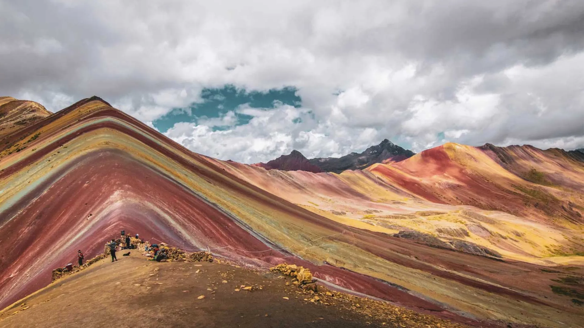 Tour Machu Picchu y Montaña de Colores en Cuatrimotos – 2 Días - XTravel Perú