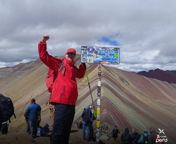 Experience an unforgettable journey: Rainbow Mountain and the 7 Ausangate Lagoons in just 2 days. Nature at its best!