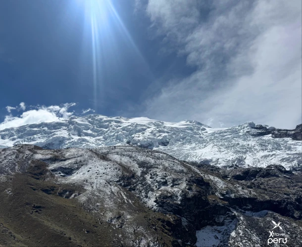 Stop for a moment and breathe the pure mountain air. The panoramic views of this glacier are a natural treasure. A personal achievement and an experience connecting you with the wildest Peru.