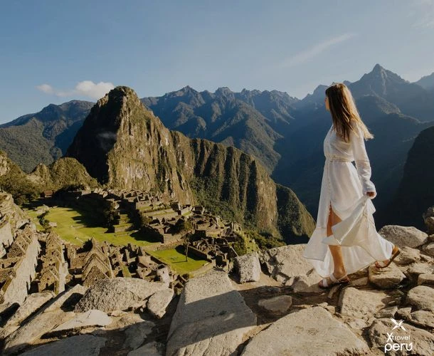 Vive Machu Picchu en un día desde Cusco. Incluye tren, guía y entrada. Una experiencia inolvidable en la joya inca.