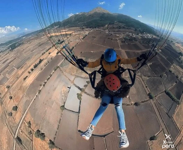 The unique perspective of the Sacred Valley as you safely float. Crop fields and houses look small from above. The feeling of peace and adventure in every moment of the flight.