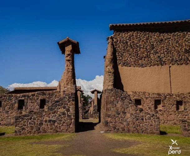 Discover Raqchi, the Inca sanctuary dedicated to Wiracocha, surrounded by inspiring landscapes.