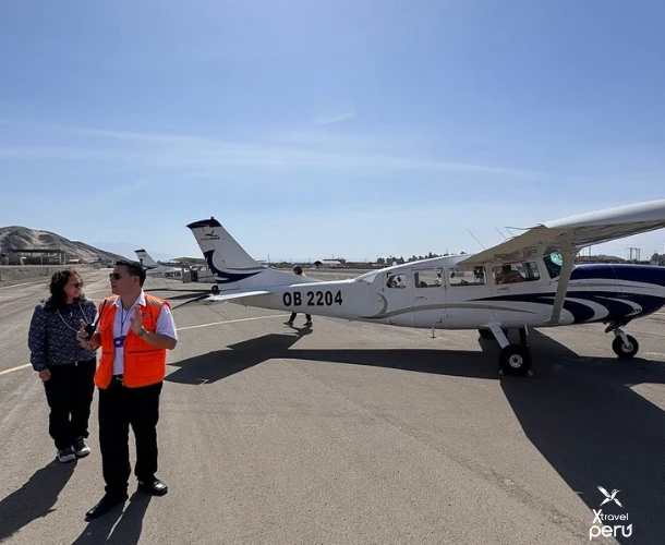Receive safety instructions and the flight route before takeoff. Our team ensures you enjoy the tour with complete peace of mind. Ready to see the lines!