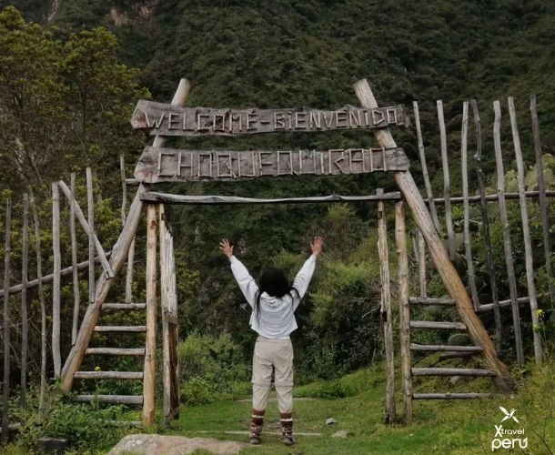 Experience an epic eight-day adventure along the majestic Inca trails that connect Choquequirao and Machu Picchu.