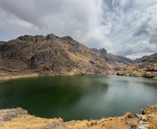 Explore the 3 lagoons of Pisac: a magical trek among sacred mountains and breathtaking landscapes.