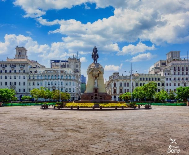 Explore Lima like a local: from the historic center to the cliffs of Miraflores, vibrant culture at every turn.