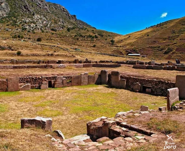 Discover Pukara Alto, a site with pre-Inca constructions and panoramic views. Its arid natural setting and ancient structures create a fascinating contrast. An essential part of our quad bike tour.