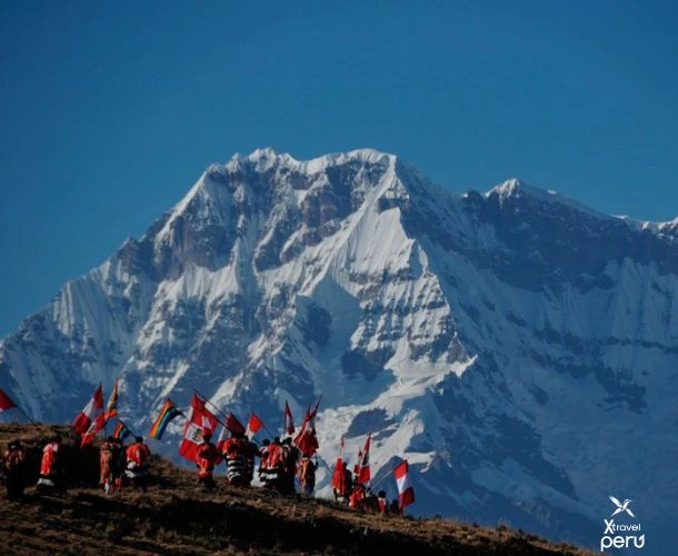 Experience the Andean faith in Qoylluriti: a magical pilgrimage among snow-capped mountains, ancestral dances, and spiritual energy.