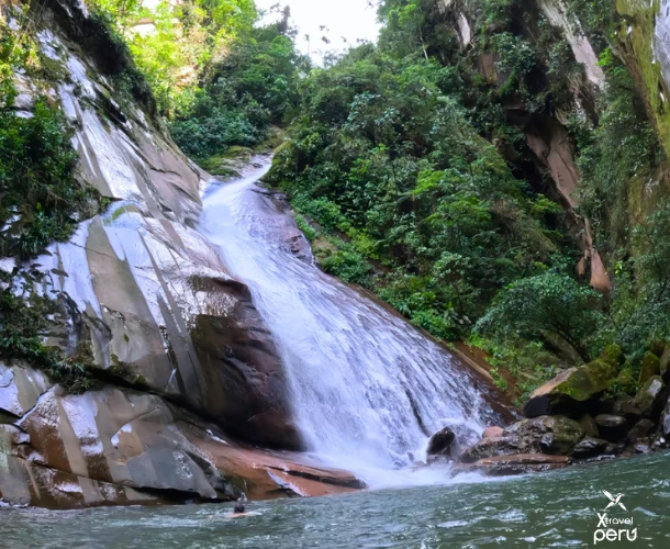 Venture into the Padre Abad Boquerón to visit imposing waterfalls like Velo de la Novia (Bride's Veil) or La Ducha del Diablo. Enjoy a refreshing swim in its crystalline waters.