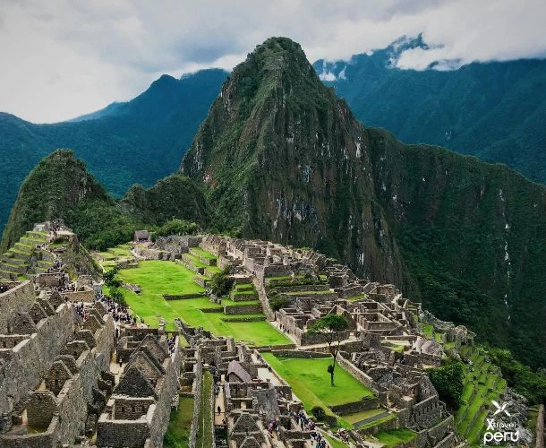 The Salkantay Trek challenges you, inspires you, and transforms you. Cross sacred mountains and arrive at Machu Picchu with your soul filled.