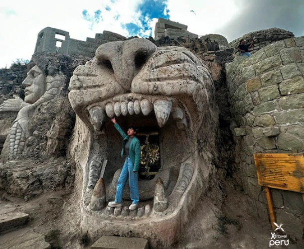 Dare to step inside the jaws of one of the Andean feline representations. The puma is a sacred animal to the Incas. A mandatory and fun stop for the best memory.