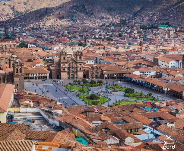 Discover the secrets of Cusco, walk among ancient ruins, and be amazed by the explosion of colors at Vinicunca.