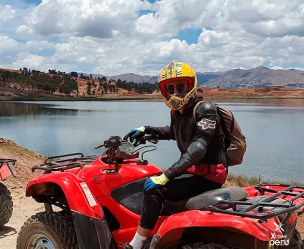 Discover the modern 'Area 21' structures and the Inca engineering of the Aqueduct. The quad bike connects these cultural and historical points of interest in one thrilling tour.