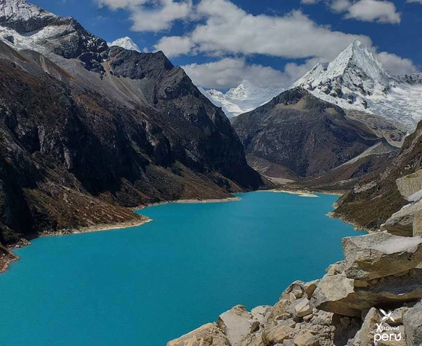 Aventura en Huaraz 5D/4N: lagunas cristalinas, nevados majestuosos y cultura viva en los Andes peruanos.