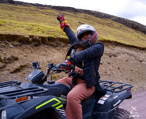 The adventure starts on a quad bike, riding the valleys leading to the Rainbow Mountain. The perfect route to feel the adrenaline before the final hike to Vinicunca peak.