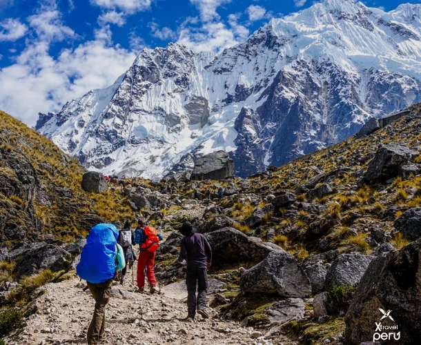 Experience an epic adventure along the Salkantay Trail to Machu Picchu in six days filled with breathtaking landscapes and Andean energy.