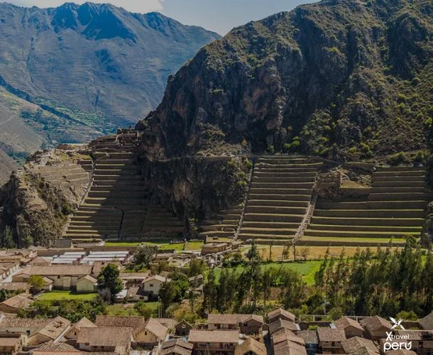 Capture the essence of the Sacred Valley with expert guides, key stops, and unique moments that connect you with the Incas.
