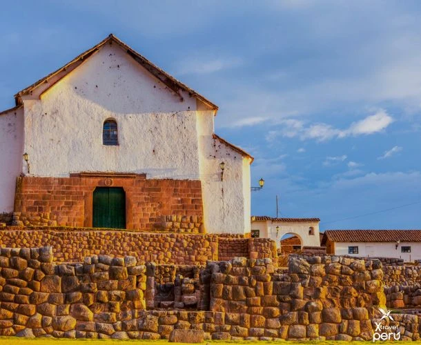 Descubre la magia de Chinchero en una experiencia vivencial llena de cultura, conexión y tradición.