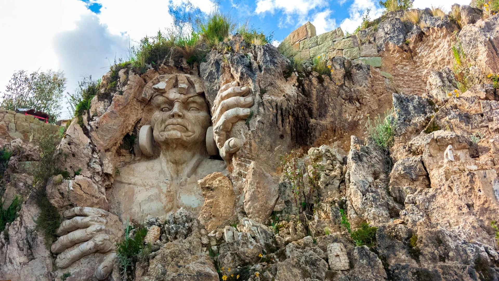 Tour Mayantuyacu Río Hirviente – Naturaleza, Energía y Sabiduría Amazónica - XTravel Perú