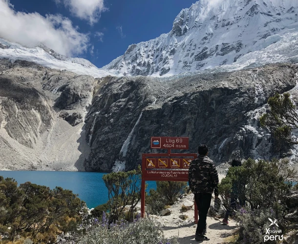 Trekking doble maravilla: explora Laguna 69 y Llanganuco en un solo día lleno de naturaleza, adrenalina y paisajes únicos.